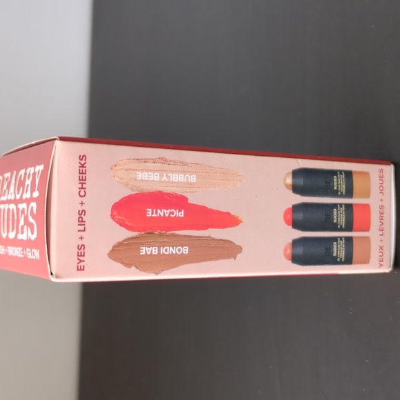 Nudestix x Allana Davison bundle - Picture 5 of 7